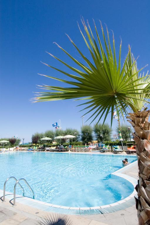 Hotel Miramare Gabicce Mare Exterior photo